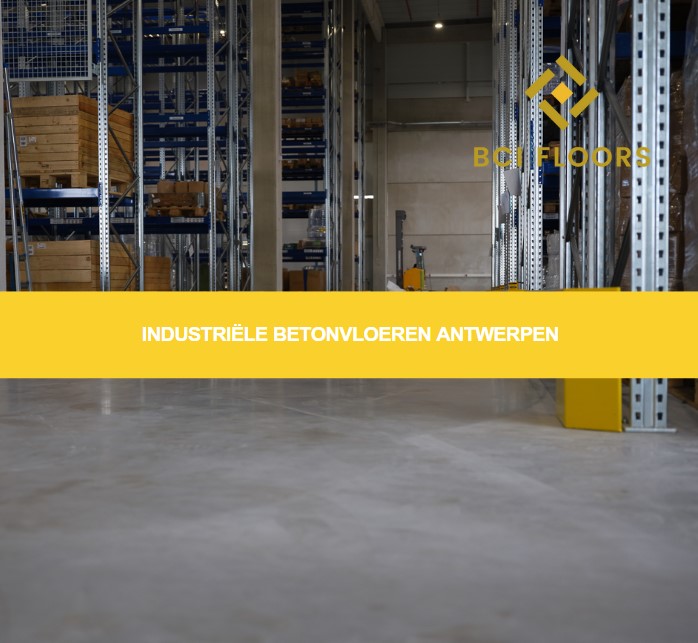 Betonvloeren die speciaal zijn ontworpen voor industriële toepassingen in Antwerpen, zoals magazijnen en fabrieken.